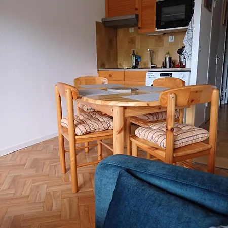 Loue Mon Petit Bonheur A Longemer Pour 1 A 2 Personnes
